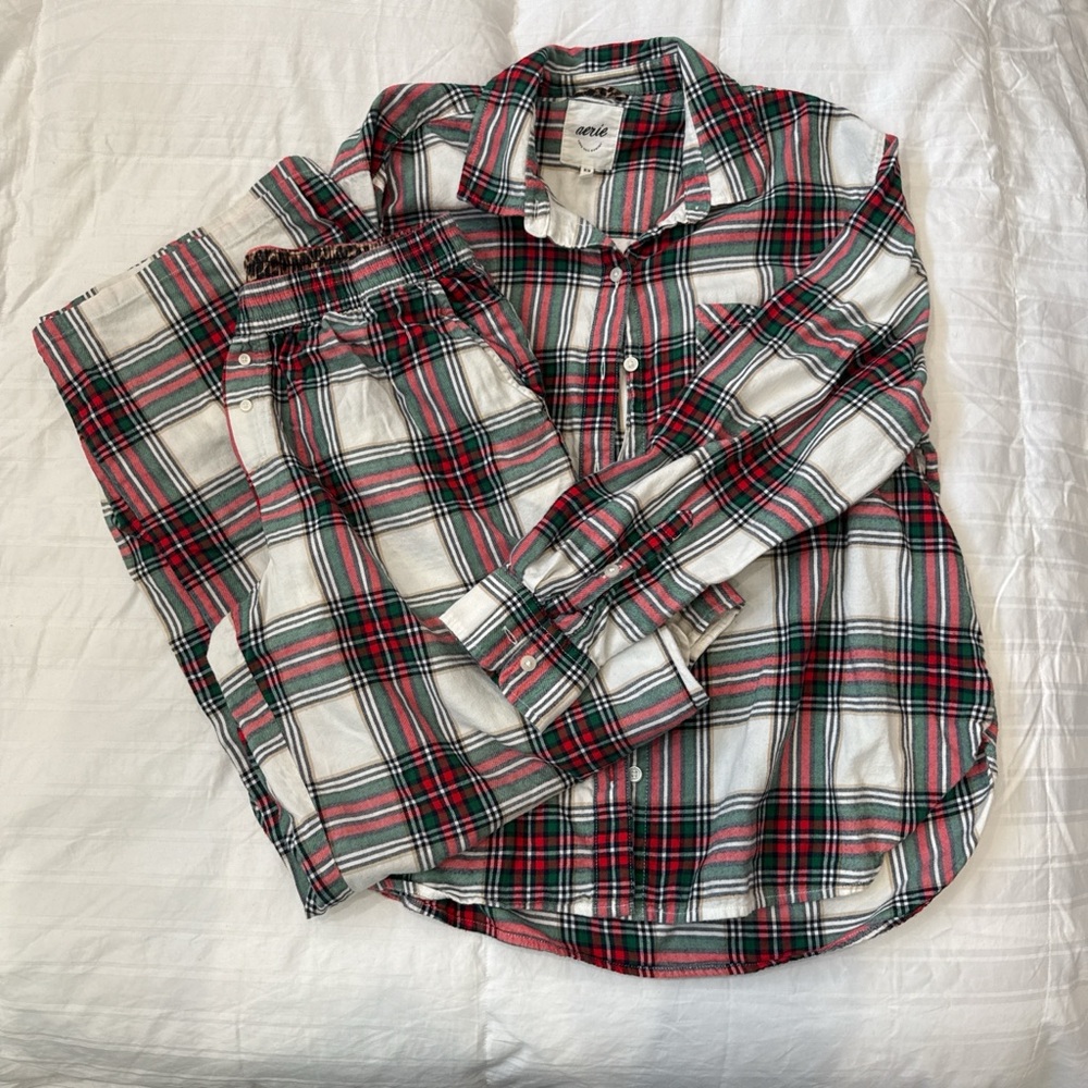 Aerie Women’s Plaid Pajama Set - Red, Green, and White
